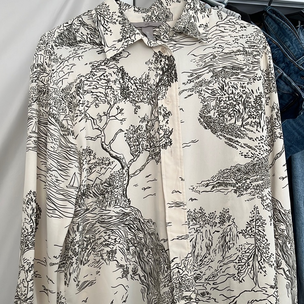 Nature themed button down blouse
